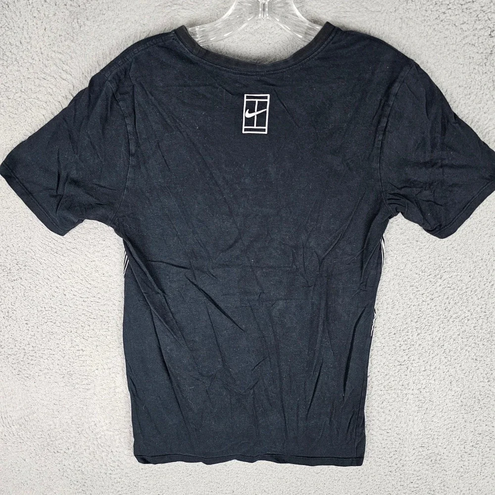 Nike T-Shirt Mens Small Black Roger Federer RF Graphic Athletic Cut 876516-010